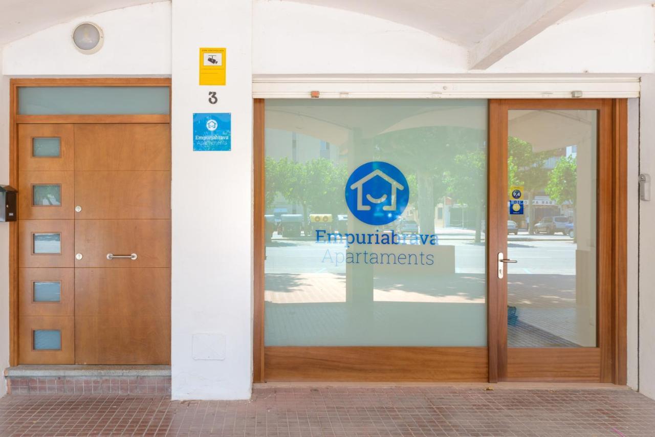 Empuriabrava Apartaments Nº6 Екстер'єр фото