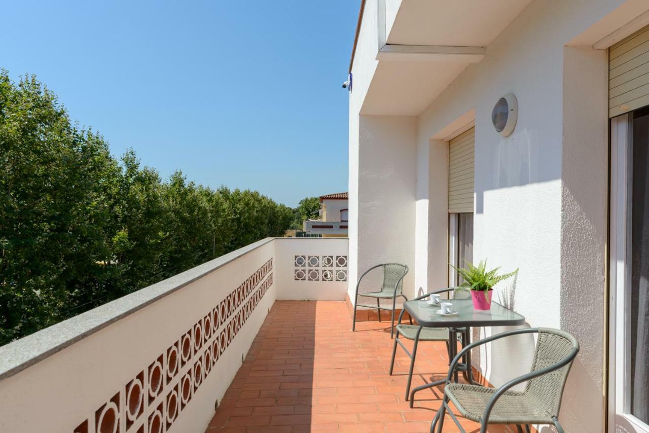 Empuriabrava Apartaments Nº6 Екстер'єр фото
